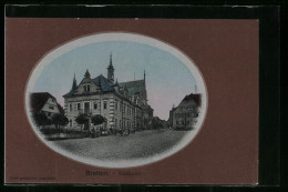 AK Bretten, Strassenpartie Mit Rathaus  - Bretten