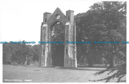 R091943 Walsingham Abbey - Mundo