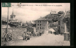 CPA La Rochette, Rue De La Rèpublique Et La Croisette  - Other & Unclassified