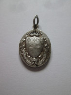Medaillon De Beata Religieuse Catholique Julia Billiart 1930/Medallion Of Beata Catholic Nun Julia Biliart,size:25x17 Mm - Frankreich