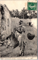 ALGERIE - Scenes Et Type - Un Porteur D'eau. - Scènes & Types