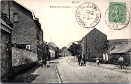 59 FLINES LES RACHES - La Rue Du Moulin  - Autres & Non Classés