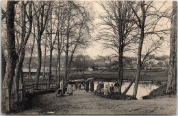 28 AUNEAU - Le Lavoir  - Auneau