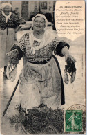 85 LES SABLES D'OLONNE - La Mere Anette Et Ses Homards  - Sables D'Olonne