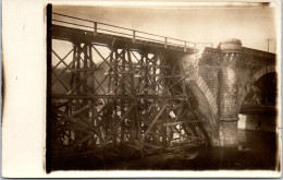 02 GUIGNICOURT - CARTE PHOTO - Le Pont Detruit. - Autres & Non Classés