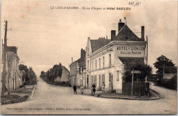 49 LE LION D'ANGERS - Vue De L'hotel SAULOU. - Autres & Non Classés