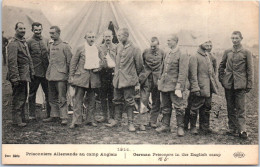 MILITARIA 1914-1918 - Prisonniers Allemands Au Camp Anglais  - Guerre 1914-18