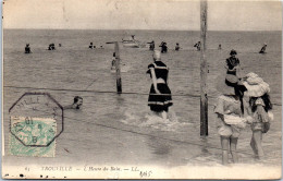 14 TROUVILLE - L'heure Du Bain. - Trouville