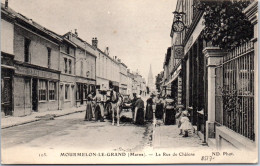 51 MOURMELON LE GRAND - La Rue De Chalons. - Mourmelon Le Grand