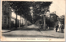 45 LA FERTE SAINT AUBIN - Boulevard De La Gare. - La Ferte Saint Aubin