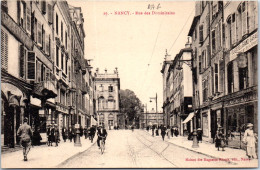 54 NANCY - La Rue Des Dominicains - - Nancy