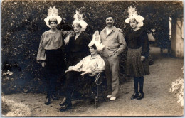 85 LES SABLES D'OLONNE - CARTE PHOTO - Jeunes Sablaises  - Sables D'Olonne