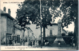 73 MLA ROCHETTE - La Grande Rue & Monument Aux Morts  - Sonstige & Ohne Zuordnung