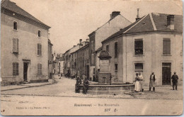 88 REMIREMONT - La Rue Mancervelle  - Remiremont