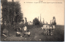 58 En Nivernais, Le Gouter Des Laboureux  - Autres & Non Classés