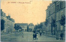 58 COSNE SUR LOIRE - Place Des Victoires. - Cosne Cours Sur Loire