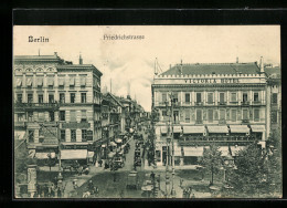 AK Berlin, Friedrichstrasse Mit Victoria Hotel Und Geschäften, Litfasssäule  - Mitte