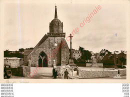 22.  PERROS GUIREC .  Place De L'Eglise . - Perros-Guirec