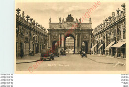 54.  NANCY .   La Rue Héré . Arc De Triomphe . - Nancy