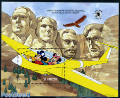 Saint Vincent 1989 Disney S/s, Mount Rushmore, Mint NH, Sport - Gliding - Art - Disney - Sculpture - Airplanes