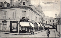 79 THOUARS - Rue Saint Medard Et Place Berton. - Thouars