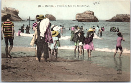 64 BIARRITZ - L'heure Du Bain A La Grande Plage  - Biarritz