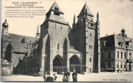 22 SAINT BRIEUC - Facade De La Cathedrale. - Saint-Brieuc