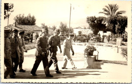 MILITARIA - ALGERIE - CARTE PHOTO - Visite Du General ALLARD (a Situer) - Guerres - Autres