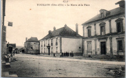 21 TOUILLON - La Mairie Et  La Place -  - Andere & Zonder Classificatie
