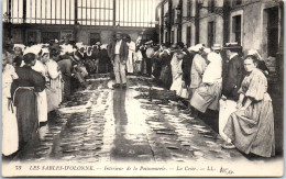 85 LES SABLES D'OLONNE - Vue De L'interieur De La Poissonnerie - Sables D'Olonne