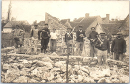 41 LA FERTE SAINT CYR - CARTE PHOTO - Ouvriers De Construction (mars 1906) - Sonstige & Ohne Zuordnung