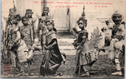 CAMBODGE - PHOM PEHN - Danseuses Du Roi, Mouvement De Danse  - Cambodge