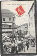 86 - CIVRAY - Coin Du Marché Et Rue Des Arts - Animée - Civray