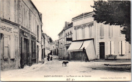 17 SAINT SAVINIEN - La Place Et La Rue Du Centre. - Altri & Non Classificati