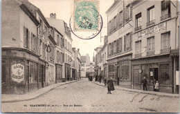 95 BEAUMONT - La Rue Du Beffroi. - Beaumont Sur Oise