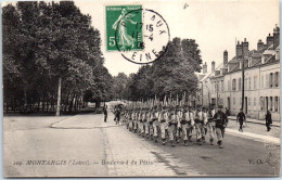 45 MONTARGIS - Boulevard Du Patis (defile Militaire) - Montargis