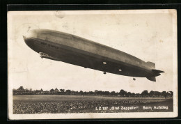 AK Luftschiff LZ 127 Graf Zeppelin Beim Aufstieg  - Dirigeables