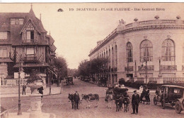 14 - Calvados -  DEAUVILLE - Rue Gontaut Biron - Anes En Promenade - Deauville