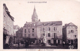 12 - Aveyron -  LAISSAC - Place Du Monument - Café Du Commerce - Coiffeur - Altri & Non Classificati