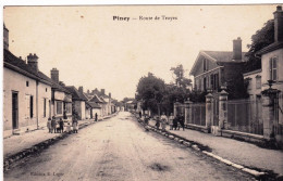 10 - Aube - PINEY - Route De Troyes - Andere & Zonder Classificatie