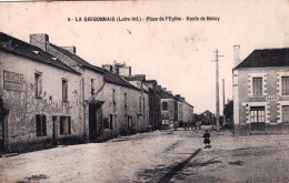 44 - Loire Atlantique - LA GRIGONNAIS - Place De L Eglise - Route De Nozay ( Café , Vaches Au Milieu De La Rue ) - Altri & Non Classificati