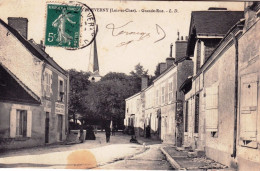 41 - Loir Et Cher - CHEVERNY  - Grande Rue ( Café Saint Vincent ) - Cheverny