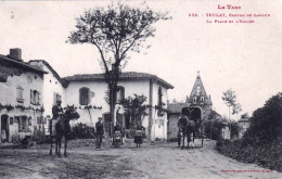 81 - Tarn - TEULAT ( Canton De Lavaux ) - La Place Et L Eglise - RARE - Otros & Sin Clasificación