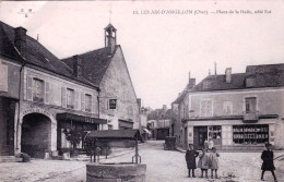 18 - Cher -   LES AIX D ANGILLON - Place De La Halle - Puits - Café Hotel - Les Aix-d'Angillon