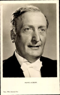 CPA Schauspieler Hans Albers, Portrait, Fliege, Vom Teufel Gejagt - Actors