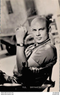 YUL BRYNNER  CPSM - Actores