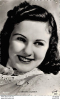 DEANNA DURBIN 4/12/21 17/04/13 CANADO FRANCAISE  CHANTEUSE ET ACTRICE DE COMEDIE MUSICALE MIS FIN A SA CARRIERE A 28 ANS - Artiesten