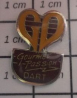 1818c Pin's Pins / Beau Et Rare / ALIMENTATION / GP GOURMET PASSION DART - Alimentazione