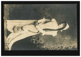 Mode-AK Frau Im Weißen Kleid Haare Haarzopf, Verlag G.G.&.C., RIXDORF 11.3.1906 - Fashion