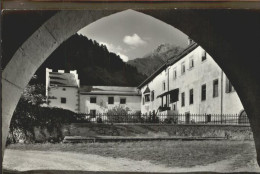 11309847 Klosters GR Kloster Muenster Blick In Den Hof Klosters - Other & Unclassified